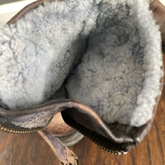 RARE UGG Adela “Ink” Motorcycle biker shearling leather US 5 Authentic - Picture 4 of 7